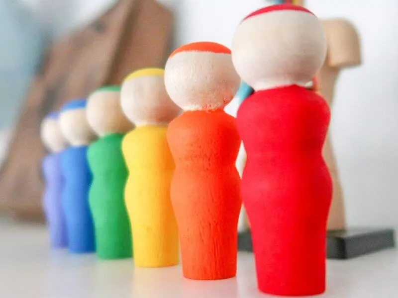 Rainbow DIY peg dolls