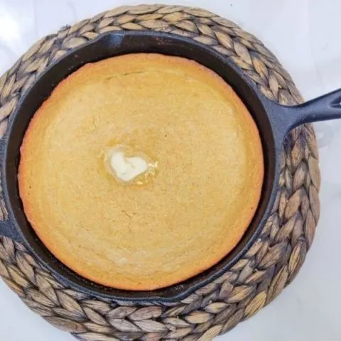 Skillet Cornbread Recipe